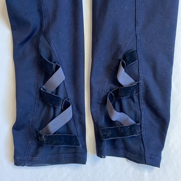 Cute blue capri leggings - Picture 7 of 14